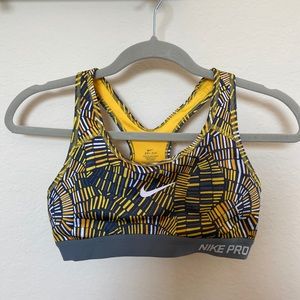 Nike Pro Classic Padded Compression Sports Bra